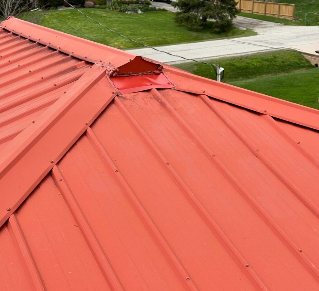 Steel Roof Lifespan in Port Perry, Ontario | Home Valued Concepts