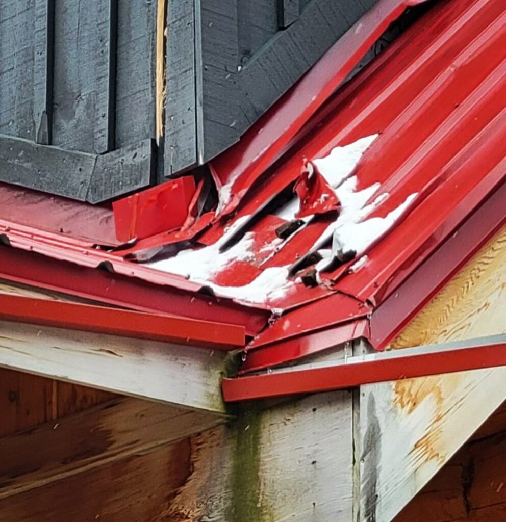 Signs You Need Steel Roof Repair in Port Perry | Home Valued Concepts